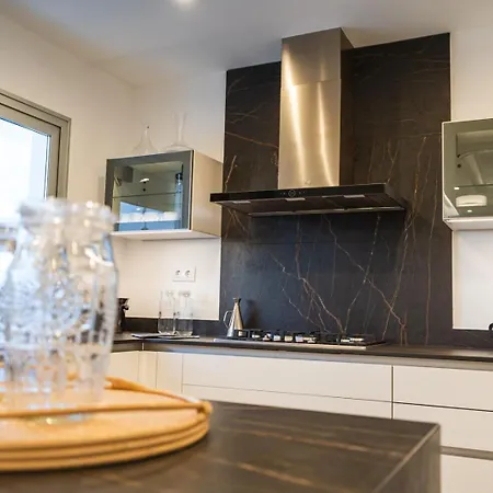 بيت شباب Kyuka Surfclub